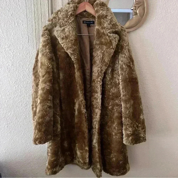 Inc international furry teddy coat Sz large - Picture 1 of 3